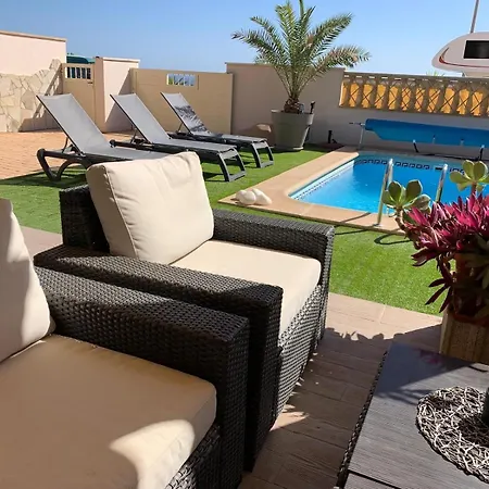 Cd30 With Private Heated Pool וילה *